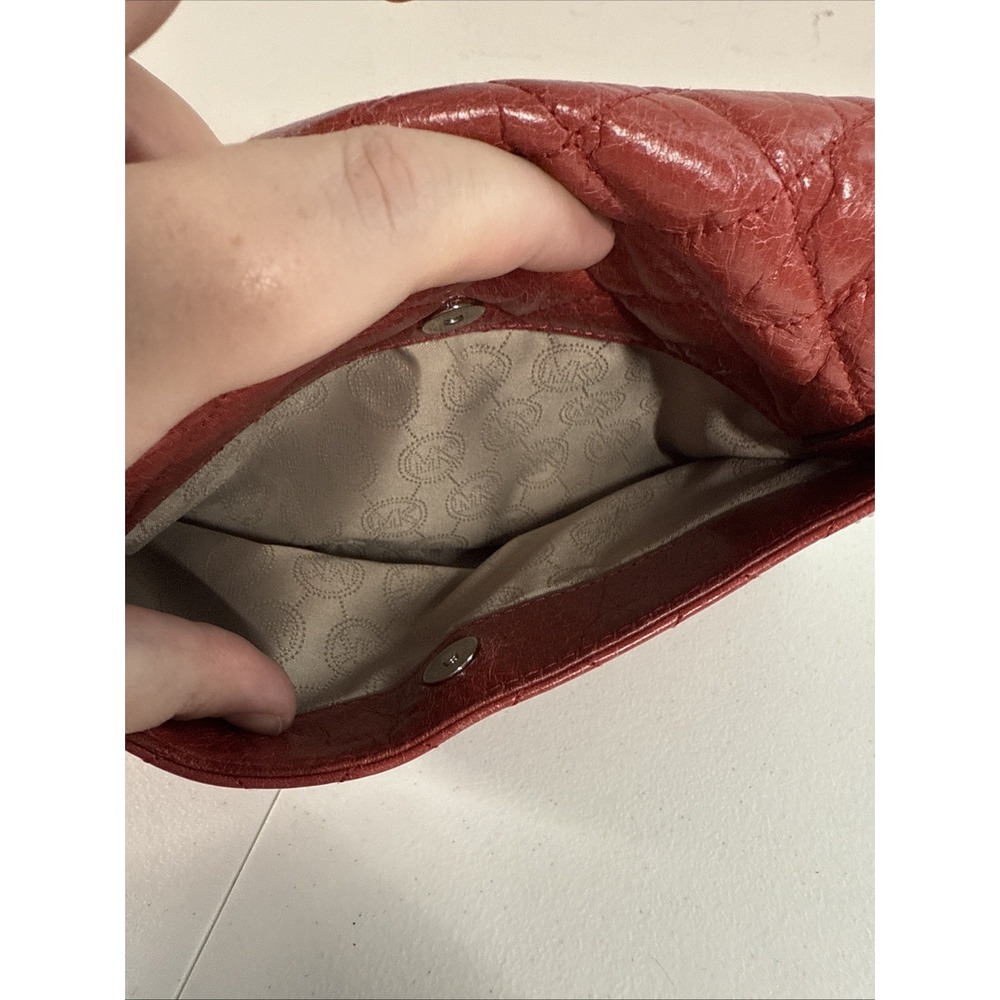 Michael Kors Hippie Grommet Sloan Large Quilted Shoulder Flap Handbag Red Silver - Picture 4 of 11